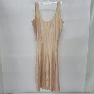 Spanx Assets Red Hot Label LUXE & LEAN LACE Open-Bust Mid Thigh Soft Nude Size L